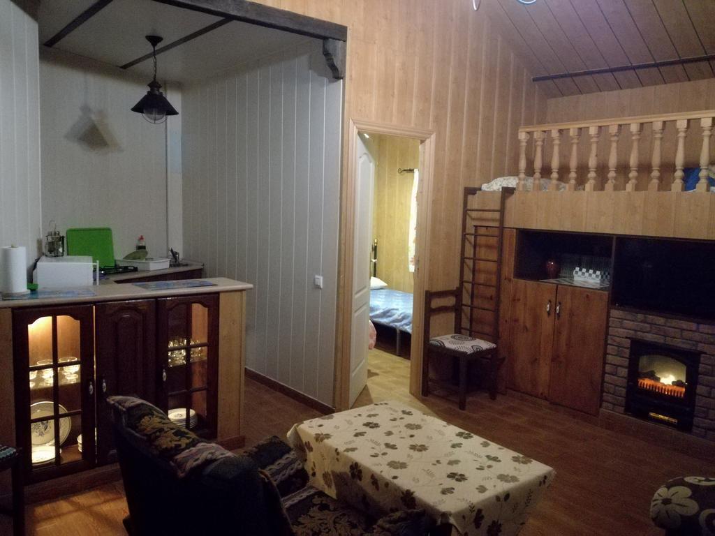 Bungalow Perotonar Ideal Para Familia Con Ninos La Puebla de Cazalla Exteriör bild